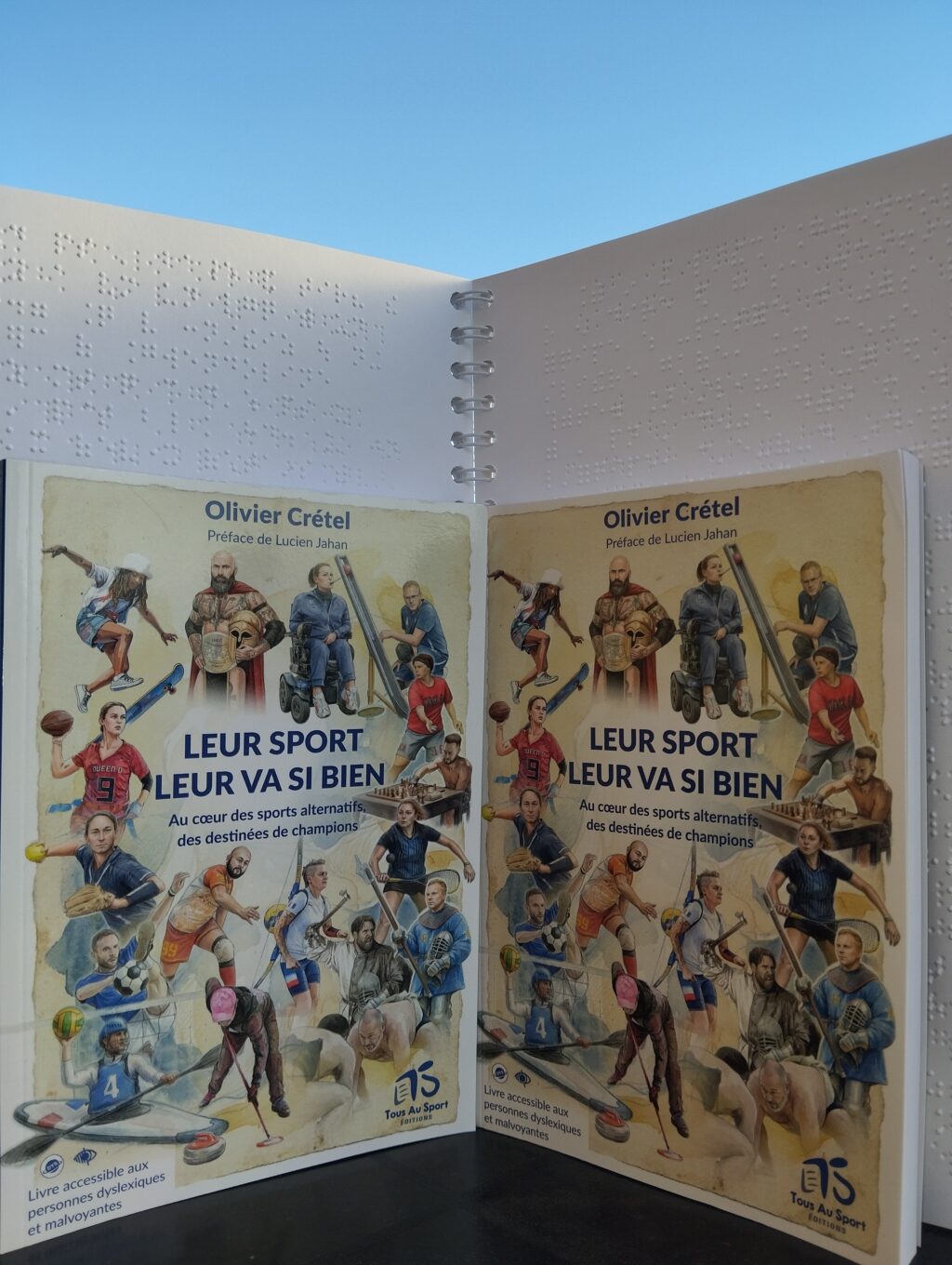 Couverture du livre Leur Sport Leur Va Si Bien adossé à un livre en braille